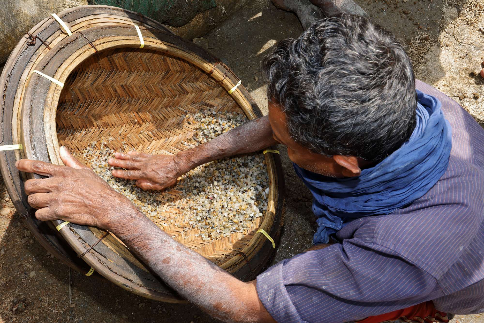 sri lanka mines and mining for gemstones